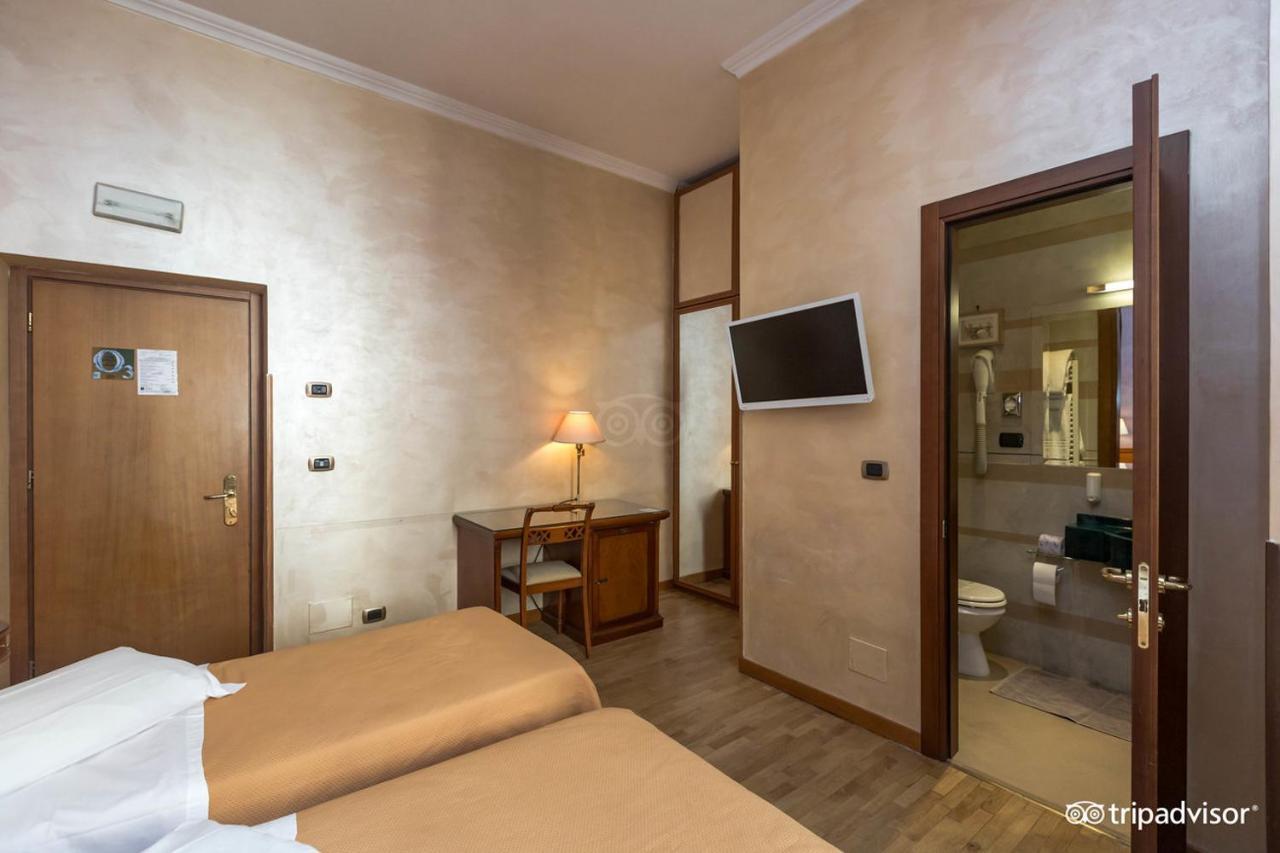 Hotel Kent Ρώμη Εξωτερικό φωτογραφία