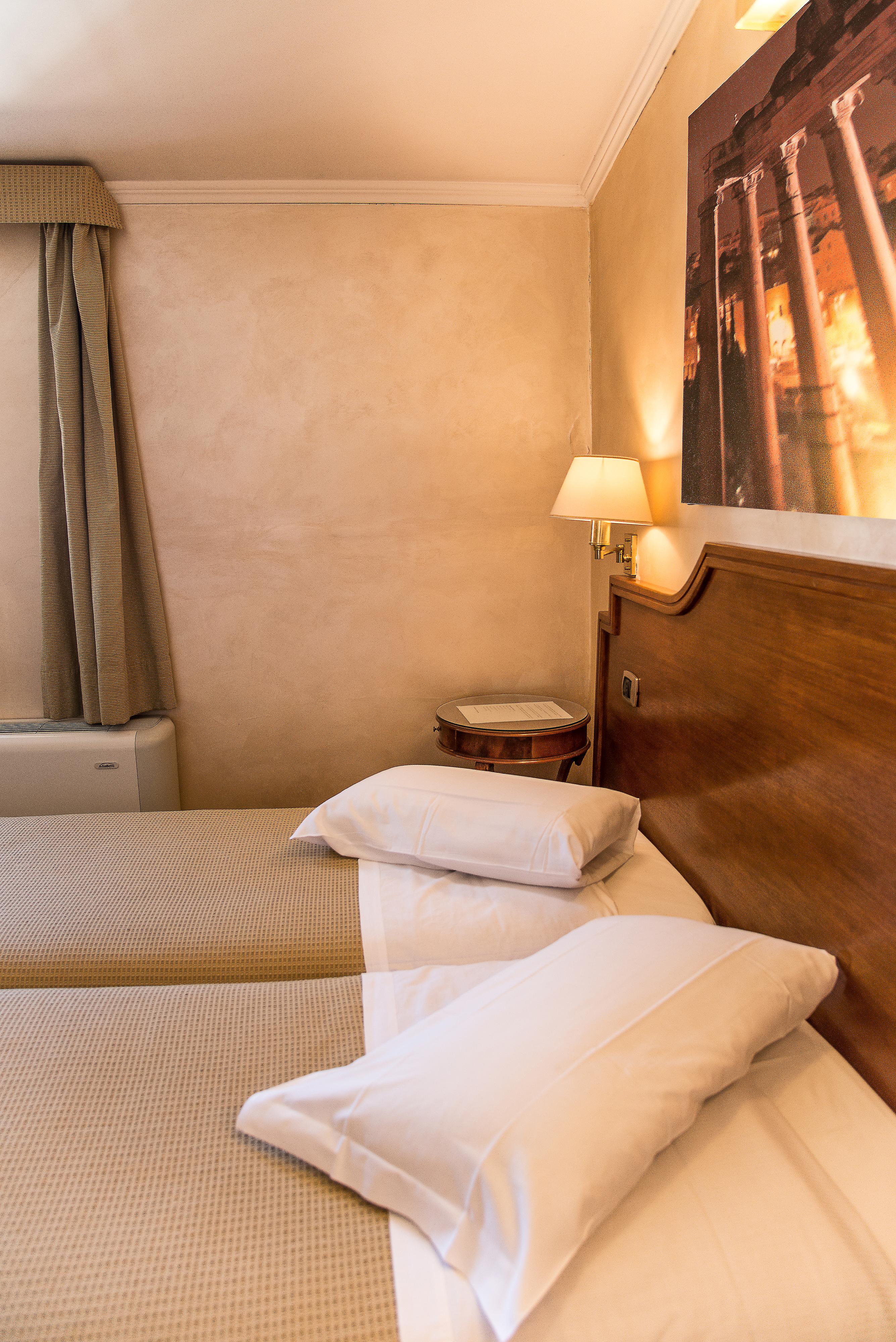Hotel Kent Ρώμη Εξωτερικό φωτογραφία
