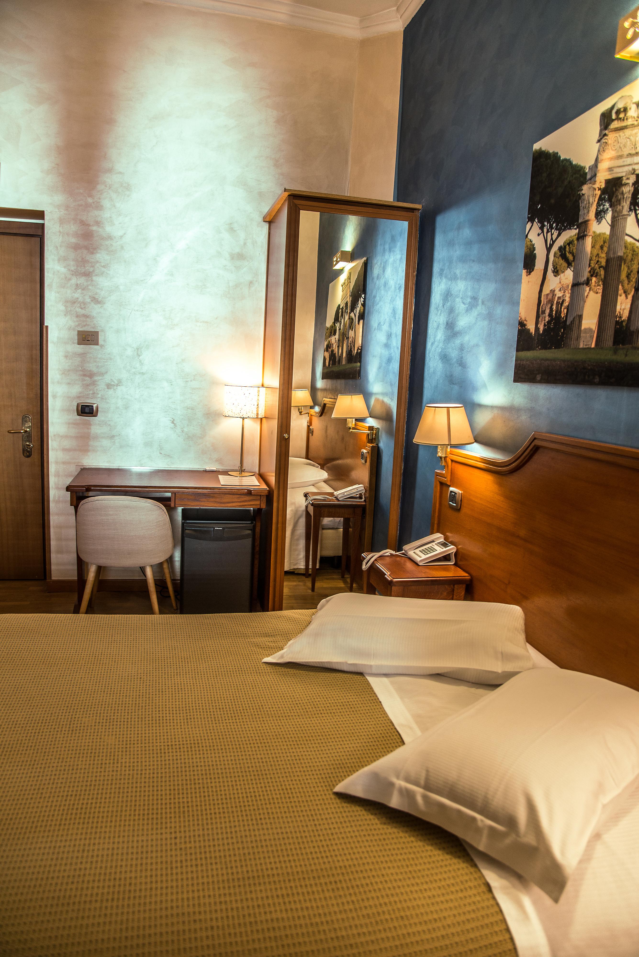 Hotel Kent Ρώμη Εξωτερικό φωτογραφία