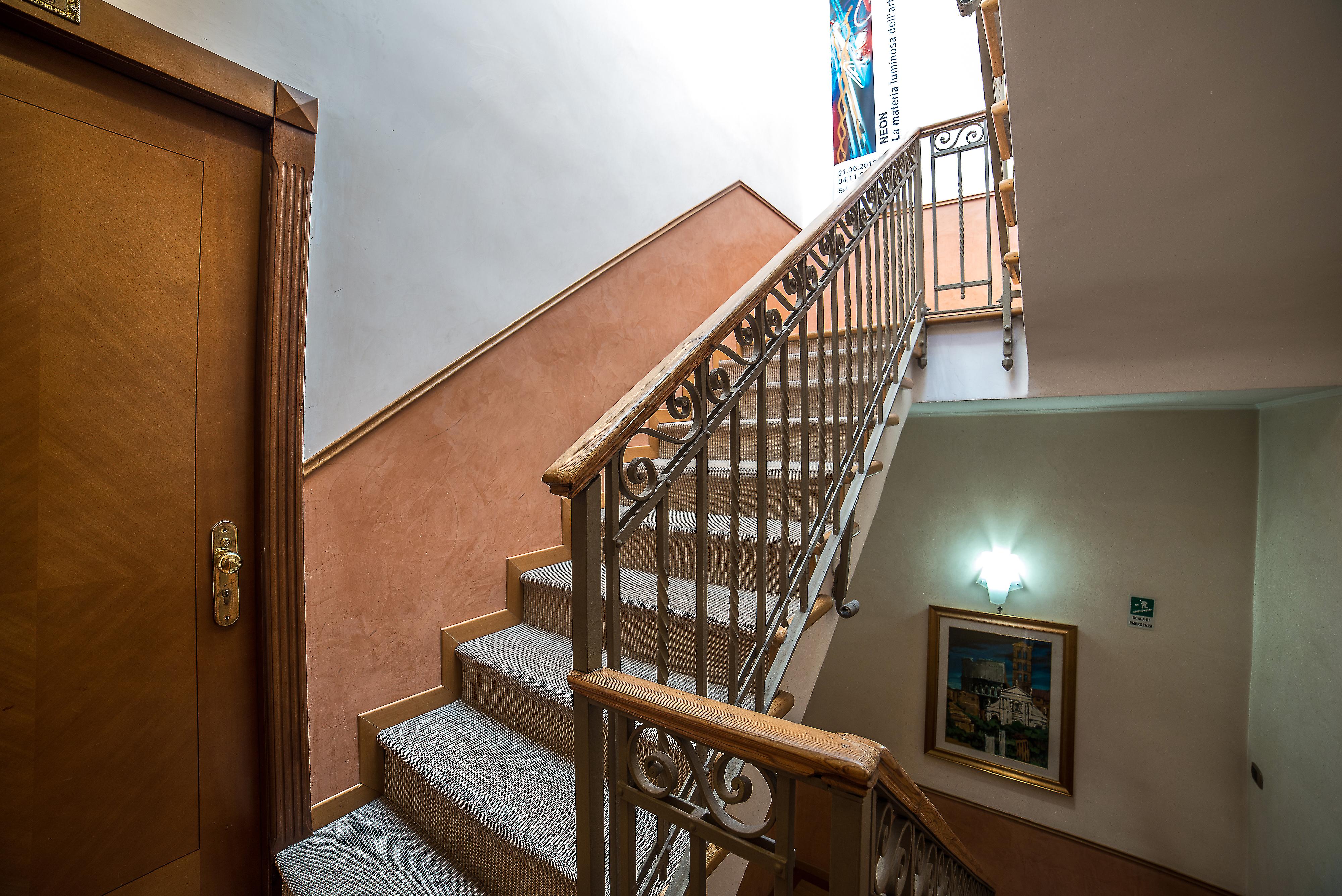 Hotel Kent Ρώμη Εξωτερικό φωτογραφία