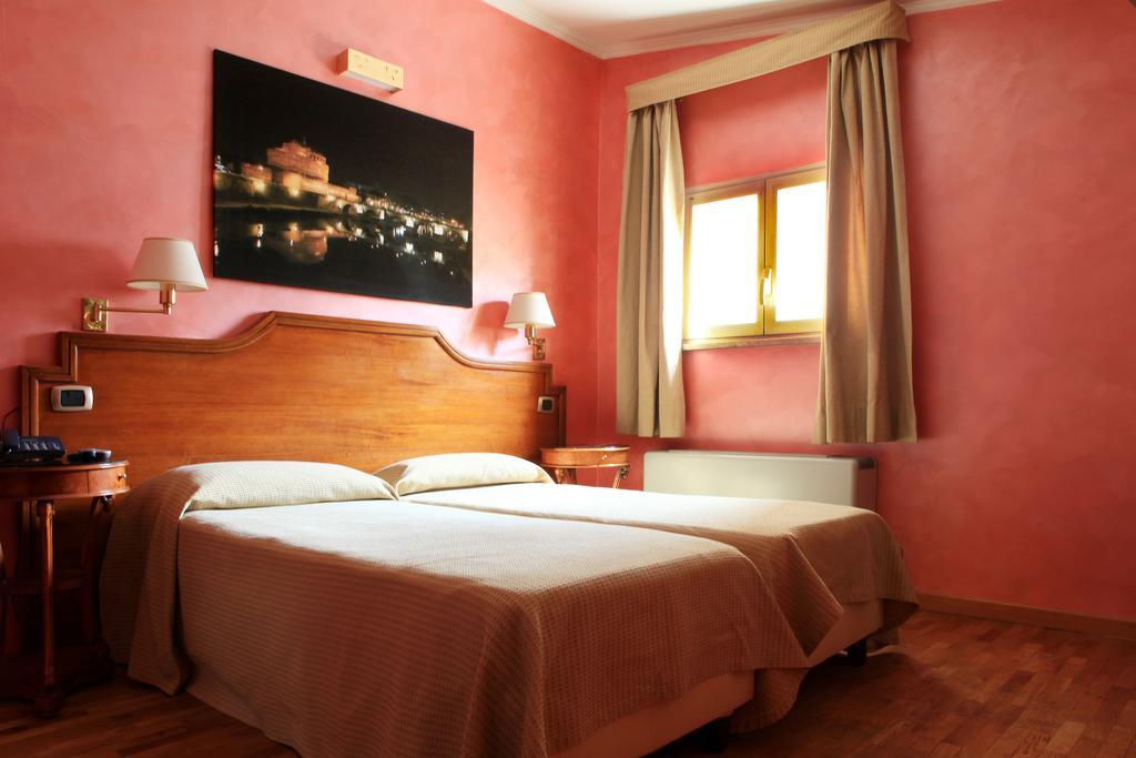 Hotel Kent Ρώμη Εξωτερικό φωτογραφία